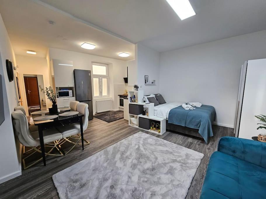 Affordable Suite In Vienna'S Hotpoint Екстериор снимка